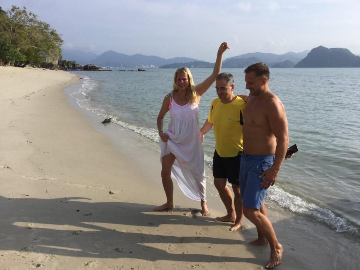 Wild Pasir Panjang Otel Pulau Tuba Dış mekan fotoğraf