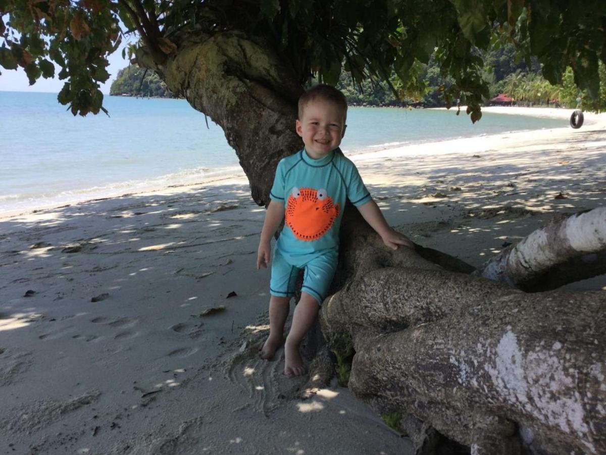 Wild Pasir Panjang Otel Pulau Tuba Dış mekan fotoğraf