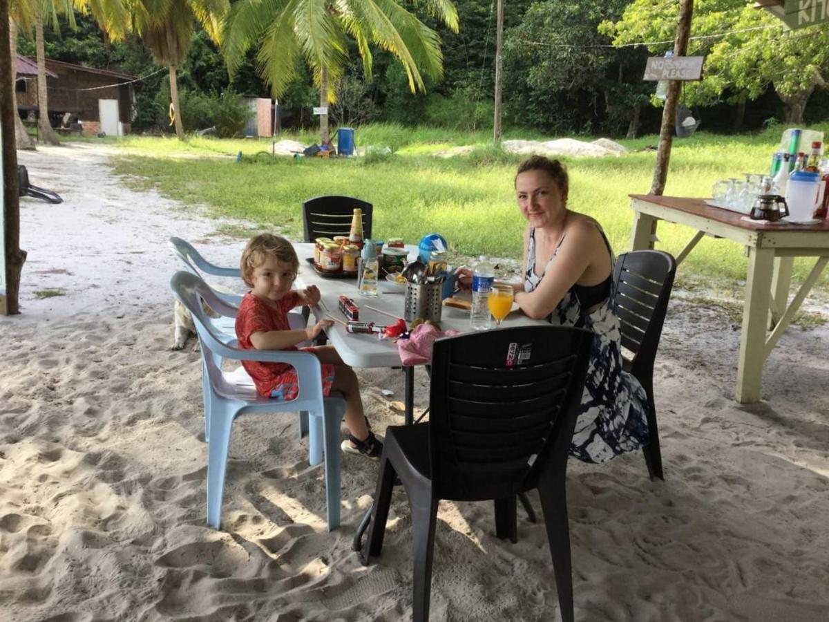 Wild Pasir Panjang Otel Pulau Tuba Dış mekan fotoğraf